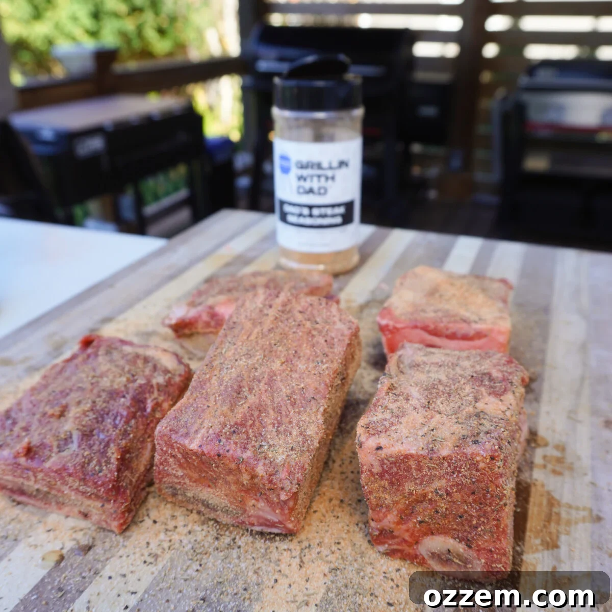 Beef short ribs liberally seasoned with steak rub.