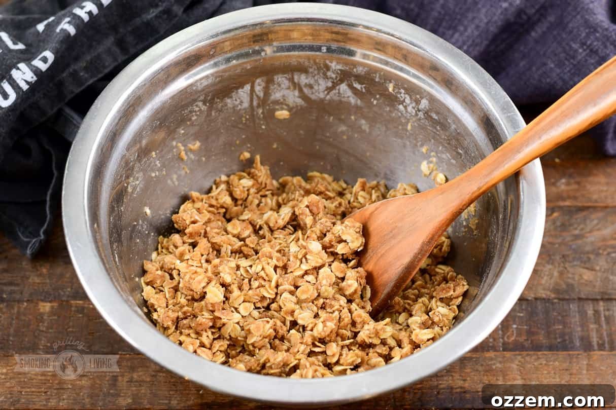Topping mixture in a bowl